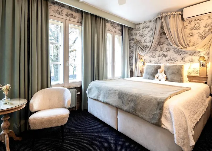 Hotel Biskajer By Cw Hotel Collection - Adults Only